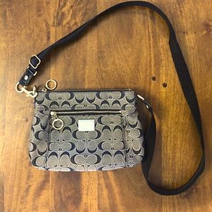 Coach Poppy logo crossbody bag